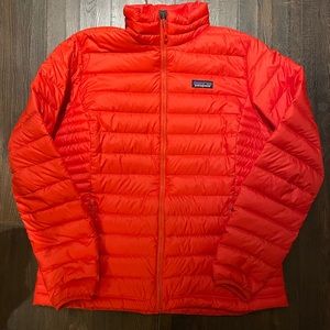 Women’s Patagonia full zip puffer jacket